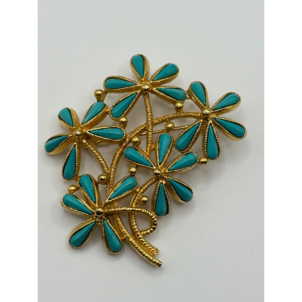 Vintage BSK Signed Gold Tone Flower Brooch Pin